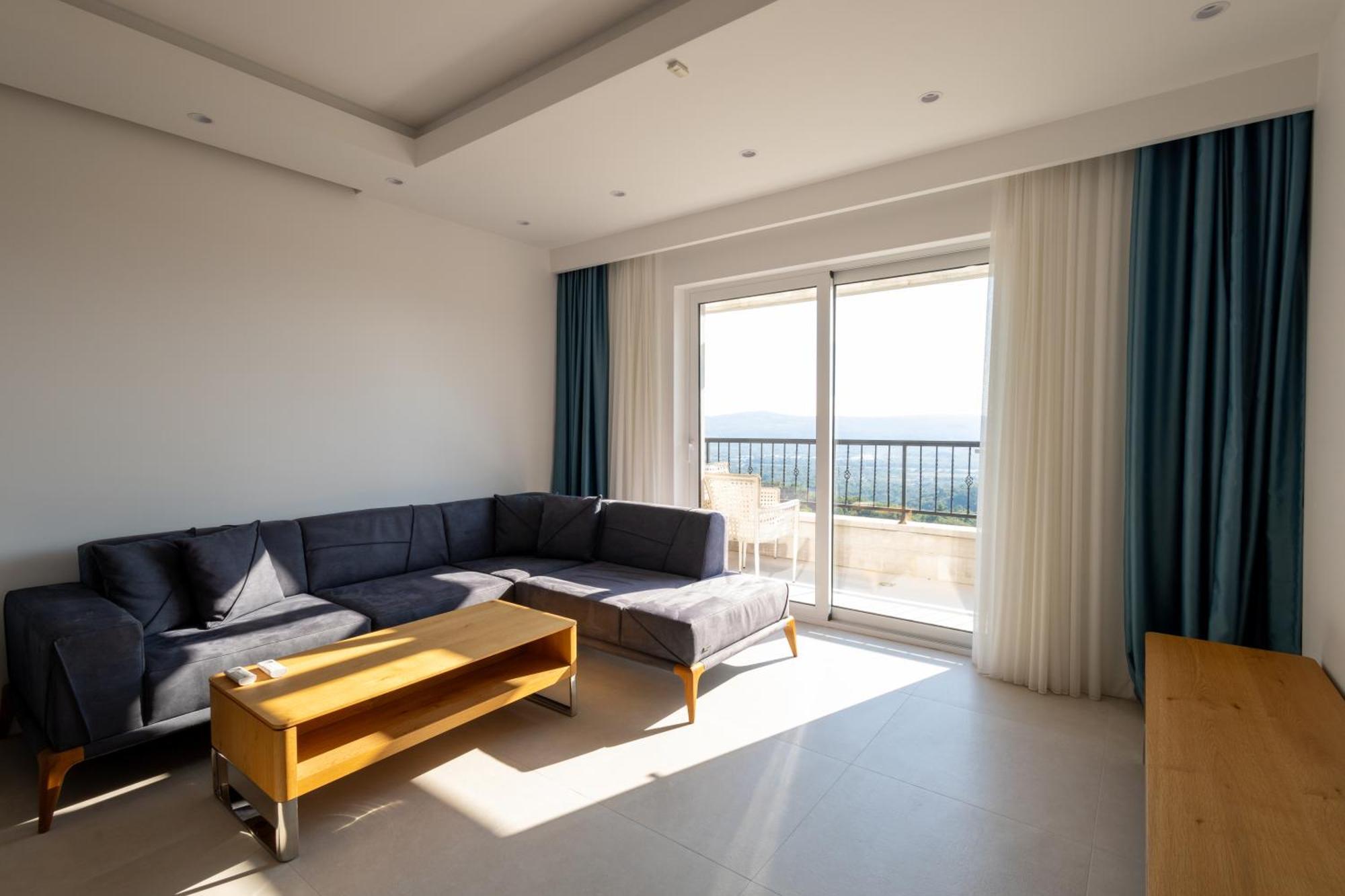 Panorama Bay Luxury Apartments Kotor Exterior photo